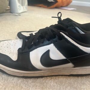 Nike Panda Dunks